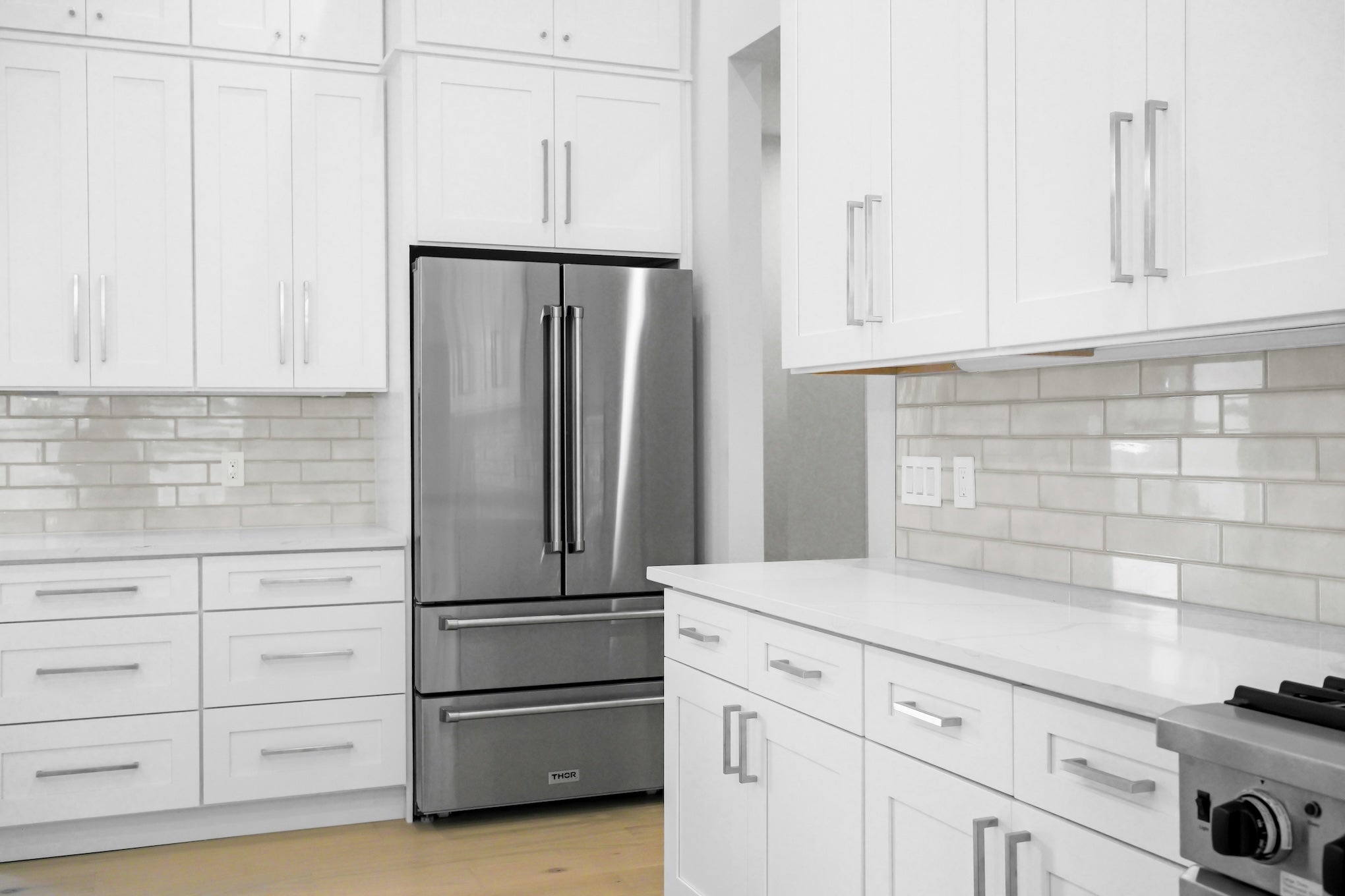 KCC White Shaker Style RTA Cabinets in Kitchen
